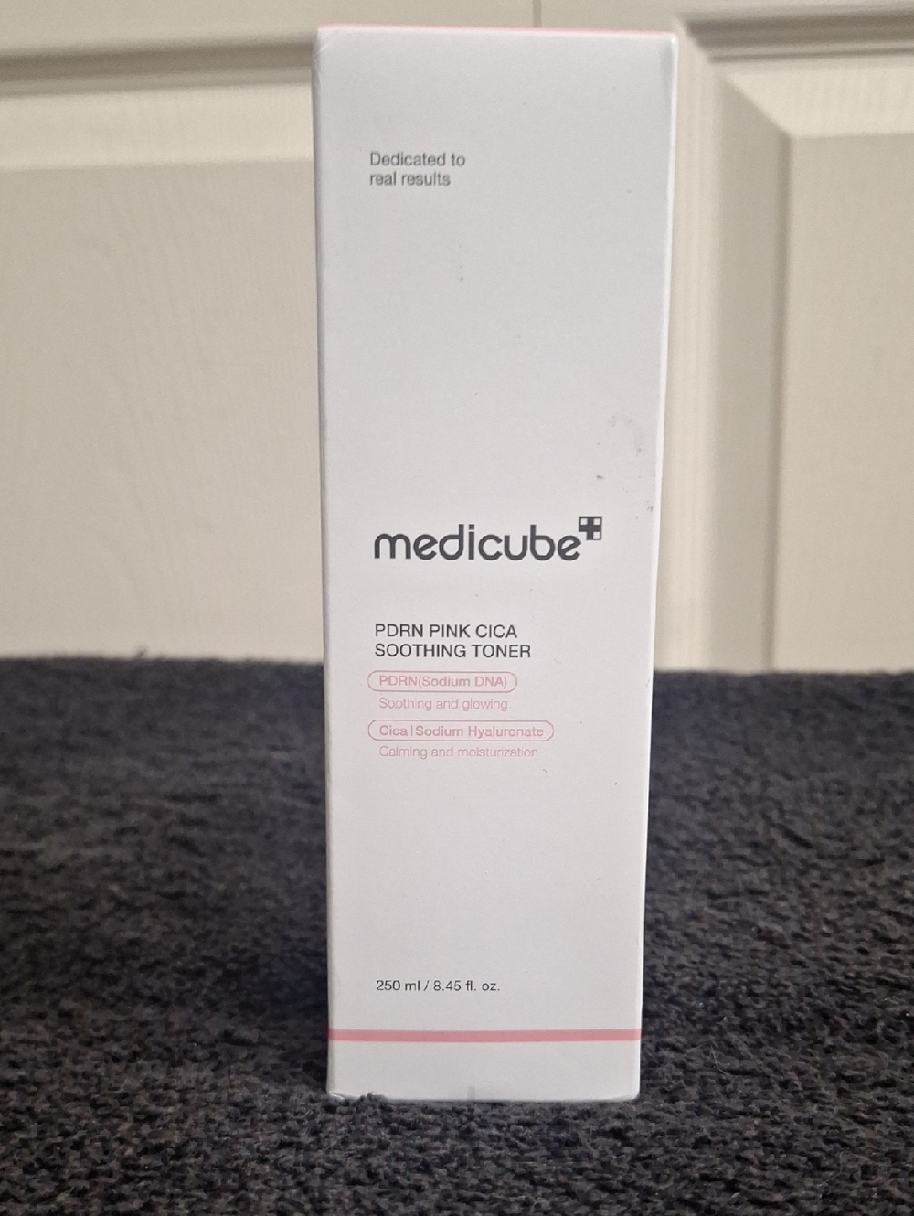 Medicube PDRN Pink Cica Soothing Toner - 250 Ml